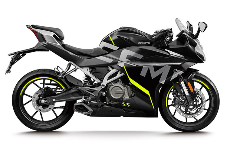 2022 CFMoto 300SS