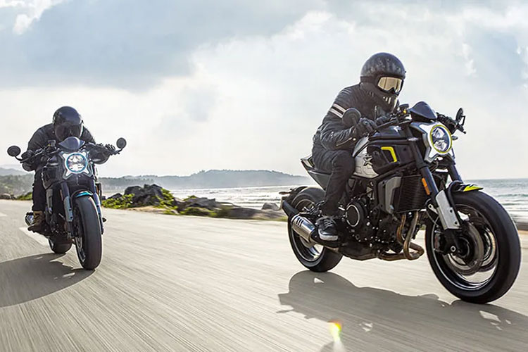 2022 CFMoto 700CL-X Sport