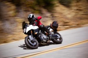 KTM 990 SM T 2012 Action Gauche