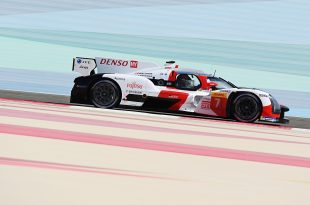 Toyota mène Peugeot en FP3, Porsche mène le rythme du GTE Pro.
