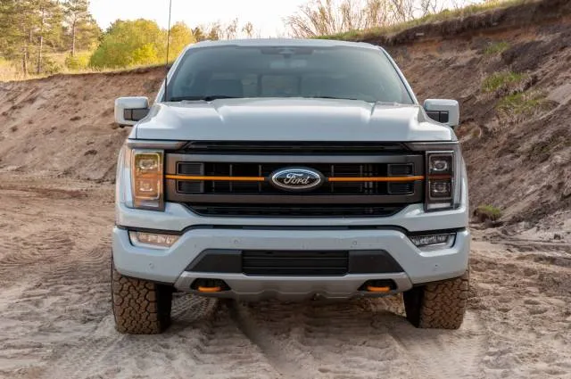 2023 Ford F-150 Tremor V-8 2023 Ford F-150 Tremor V-8