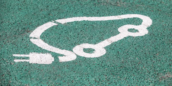 Les nations tribales ouvrent la voie à des licences innovantes pour les concessionnaires de véhicules électriques, ainsi qu'à des options fiscales - Autobala.com