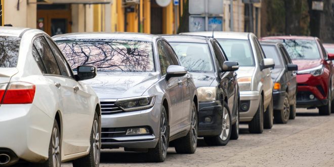 Les prêteurs automobiles misent sur le contact humain pour le recouvrement - Autobala.com
